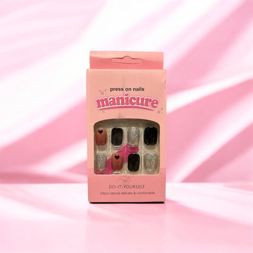 5️⃣Press On Nails Set | Black Silver & Pink Or 5 For 25